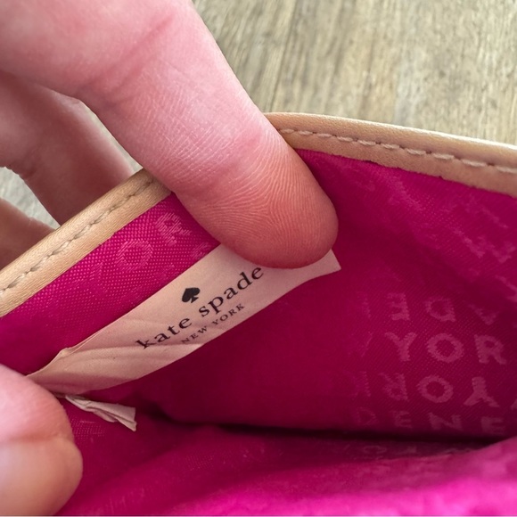 Kate Spade Black Pebbled Leather Card Holder Wallet - Pink Interior - Picture 3 of 5